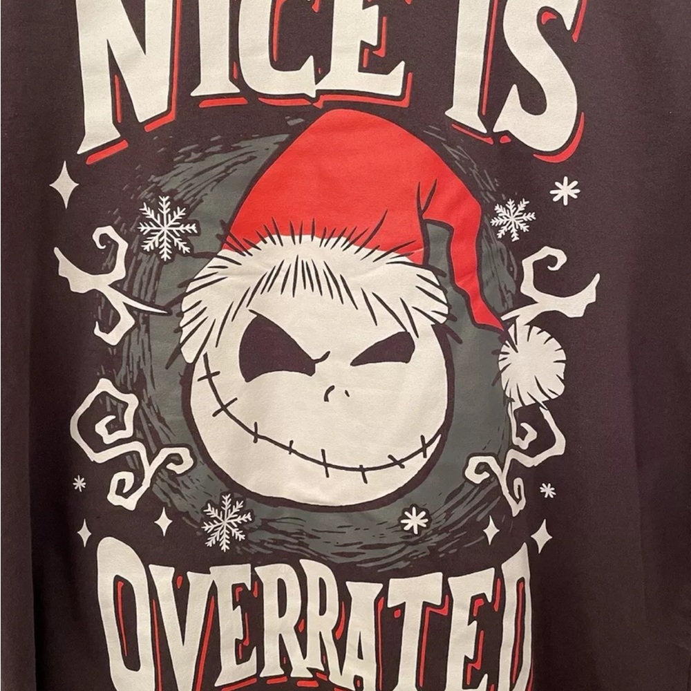 New Grey Medium Men’s Christmas Jack the Skellington Graphic Tee